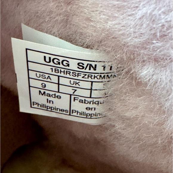 NEW!! UGG Classic Mini Floral Foil Slip On Boots- Pink/Rose Gold, Women’s Size 9 - Picture 10 of 10